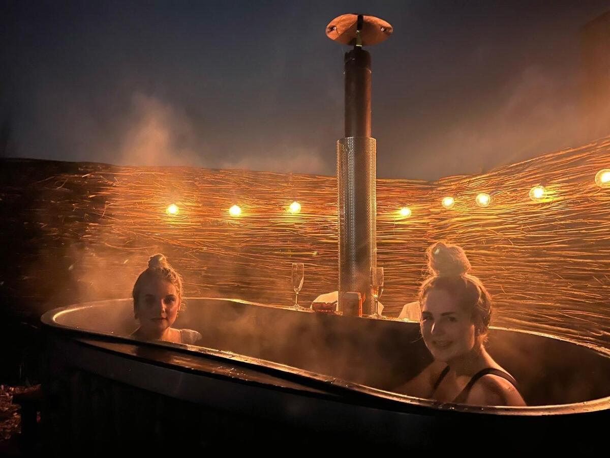 Bed & Wellness Klein Knorrestein With Private Hottub And Sauna And Tandembike Rental Included In Price Алмере Екстериор снимка