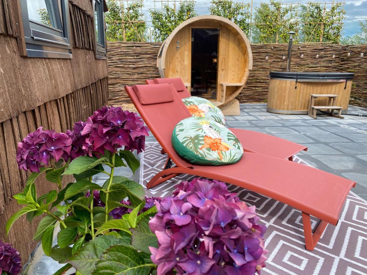 Bed & Wellness Klein Knorrestein With Private Hottub And Sauna And Tandembike Rental Included In Price Алмере Екстериор снимка