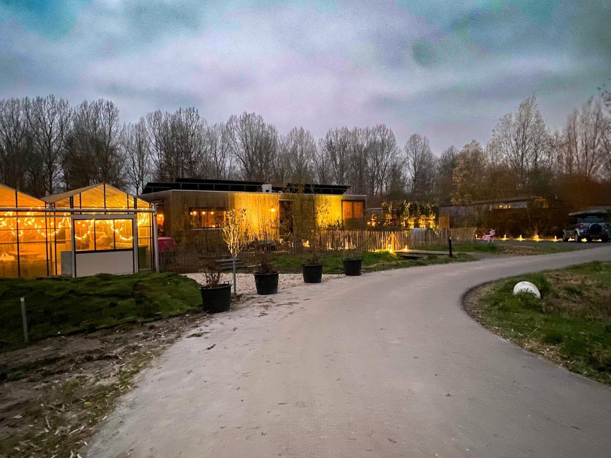 Bed & Wellness Klein Knorrestein With Private Hottub And Sauna And Tandembike Rental Included In Price Алмере Екстериор снимка